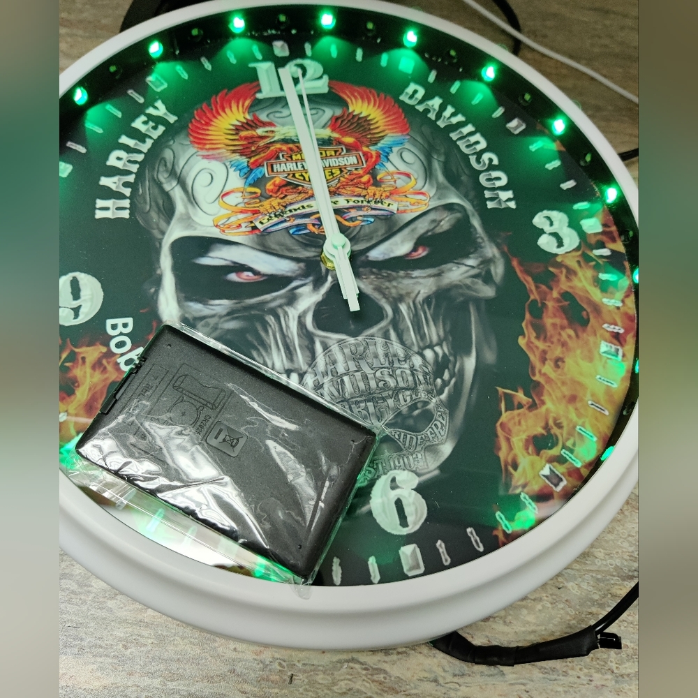 Harley Davidson skull 12" led clock